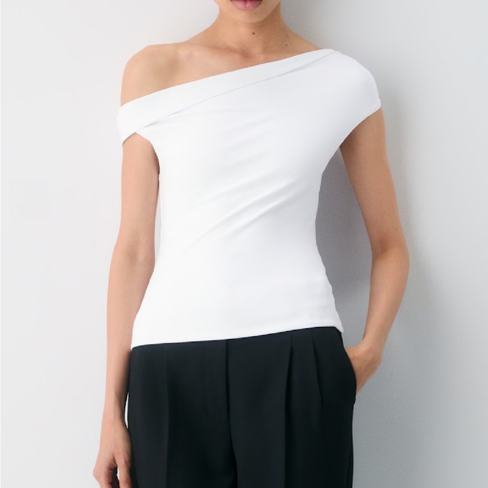 Aritzia White Off-Shoulder Blouse